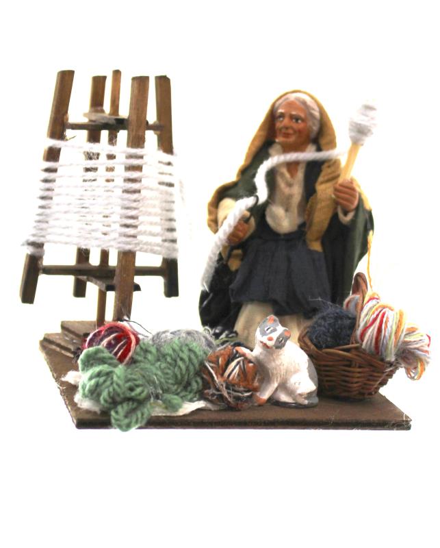 donna che fila la lana cm 10 terracotta