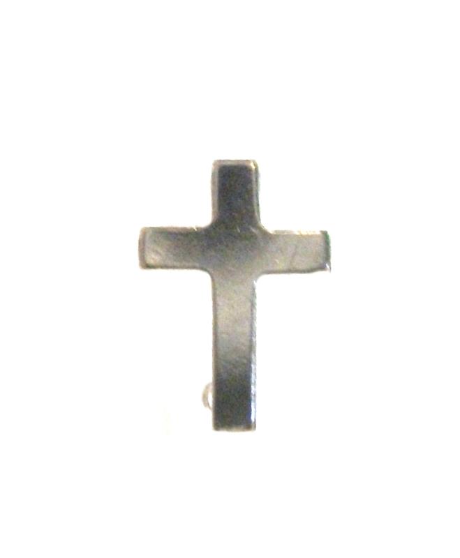 croce argentata con spilla