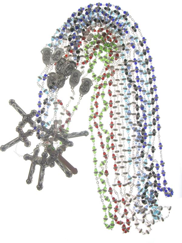 rosario in metallo con grani colore verde