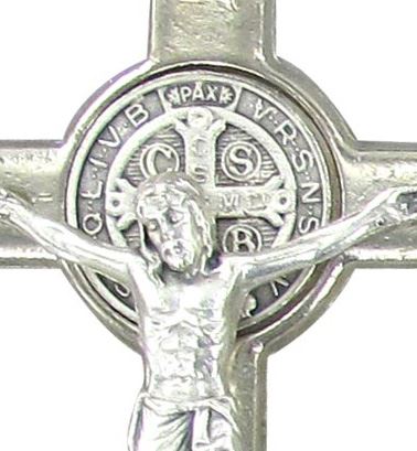 croce san benedetto in metallo nichelato - 7,5 cm