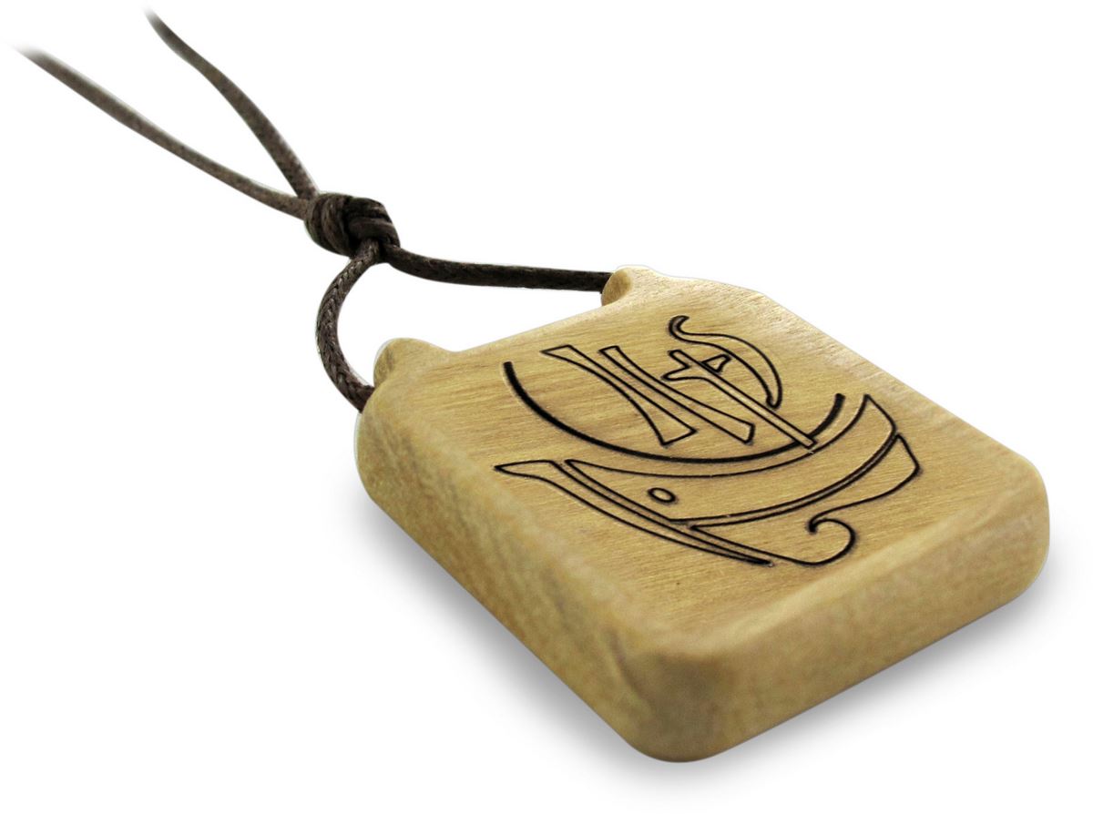 ciondolo anno della fede quadrato in legno d'ulivo con cordone - 2,5 cm