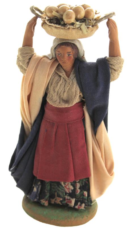personaggio presepe cm 12 in terracotta donna con cesto sulla testa