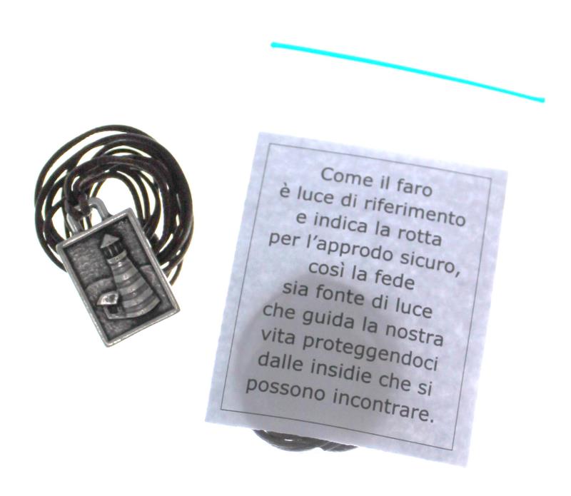 ciondolo faro con cordino imbustato