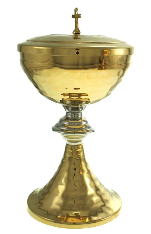 vaso sacro in ottone dorato pisside