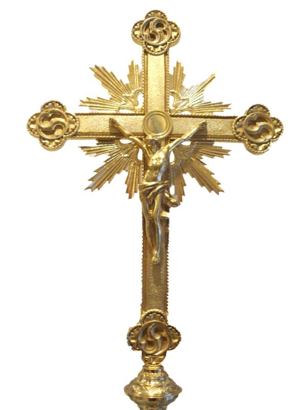 croce a stile dorata con base