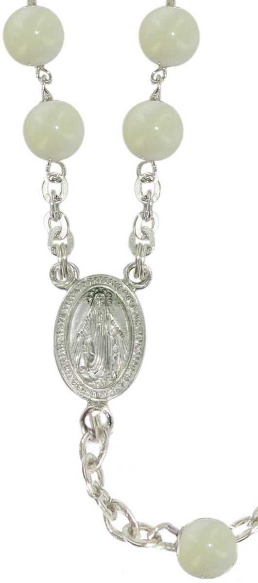 rosario in argento con grani tondi in vera madreperla da Ø 5 mm