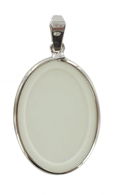 medaglia madonna di oropa ovale in porcellana con profilo in argento Ø 3 cm	
