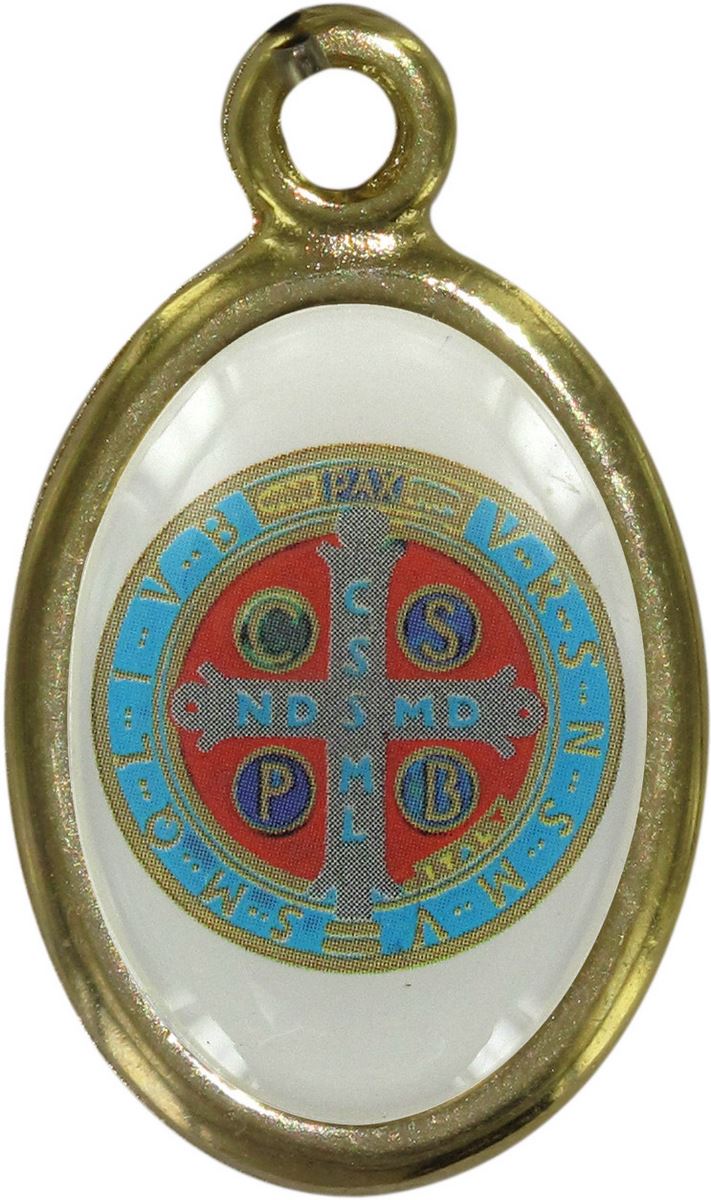 medaglia croce san benedetto in metallo dorato e resina - 1,5 cm