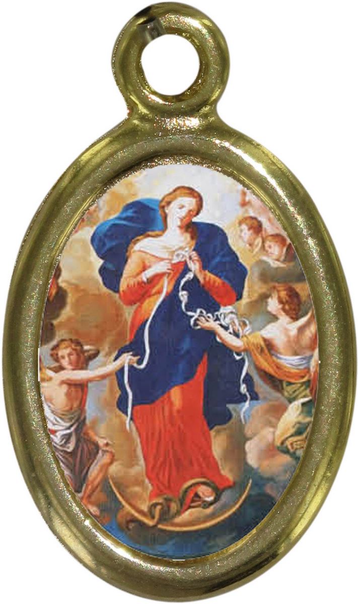 medaglia madonna che scioglie i nodi in metallo dorato e resina - 1,5 cm