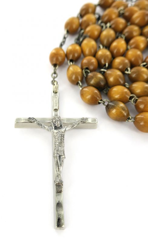 rosario in legno naturale ovale mm 6 legatura ottone argentato