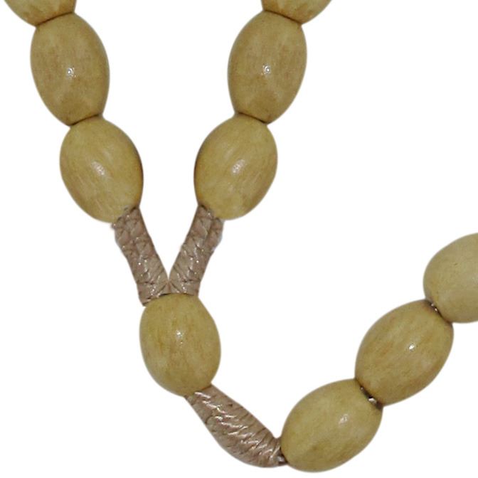 rosario  con grani ovali in legno grezzo mm 8 con legatura in seta 