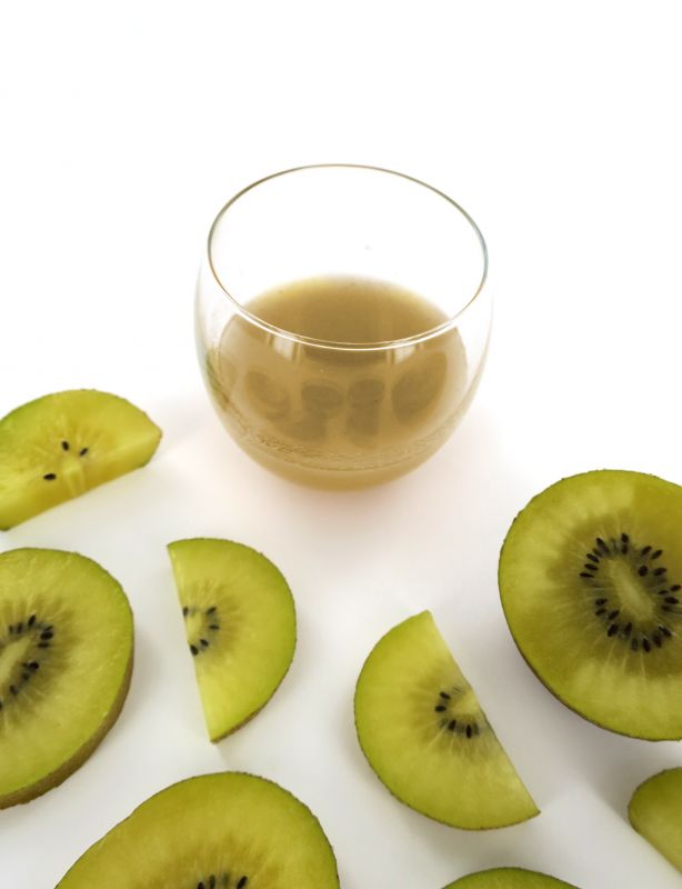 succo di frutta kiwi giallo - le delizie dei monasteri - 200 ml
