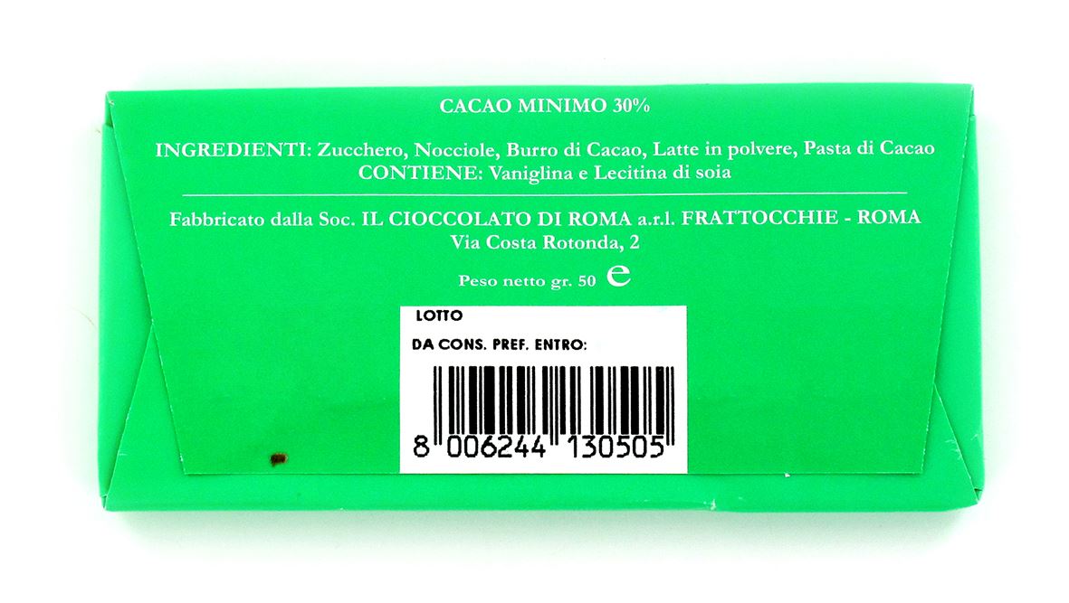 tavoletta di cioccolato al latte con nocciole tritate da 50 grammi