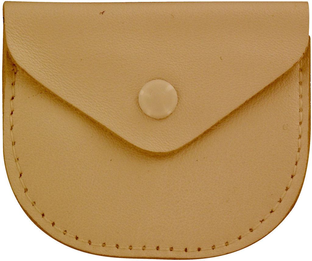 portarosario con bottone in vera pelle di colore beige - 7 x 6 cm