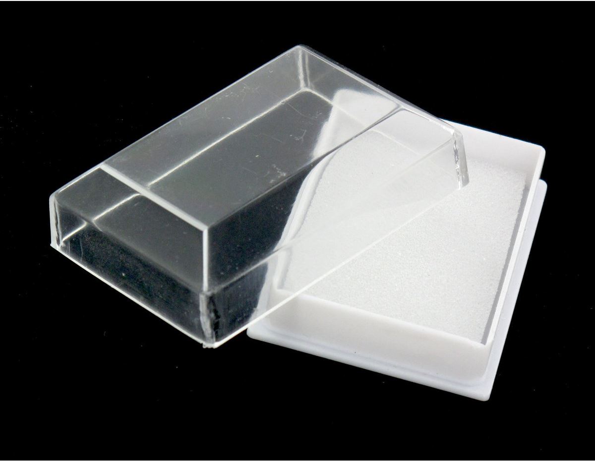 scatolina portarosario in plastica rigida rettangolare - 6,5 x 4,5 cm