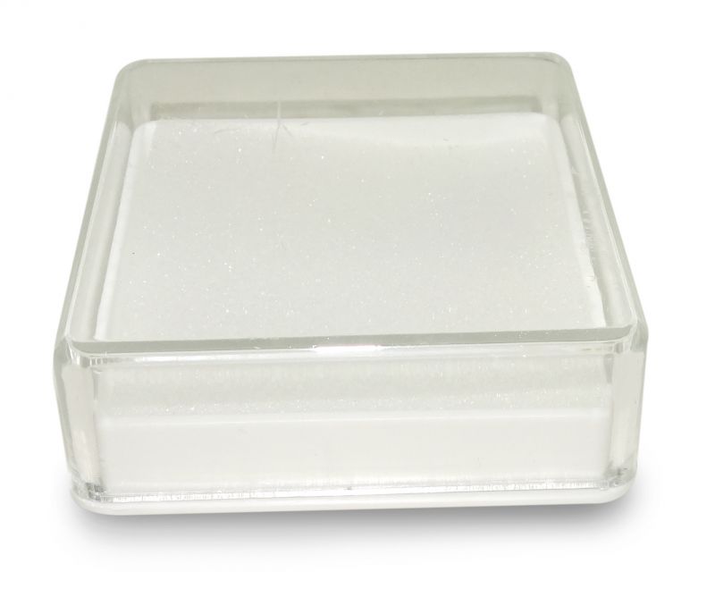 scatolina portarosario in plastica rigida quadrata - 5 x 5 cm