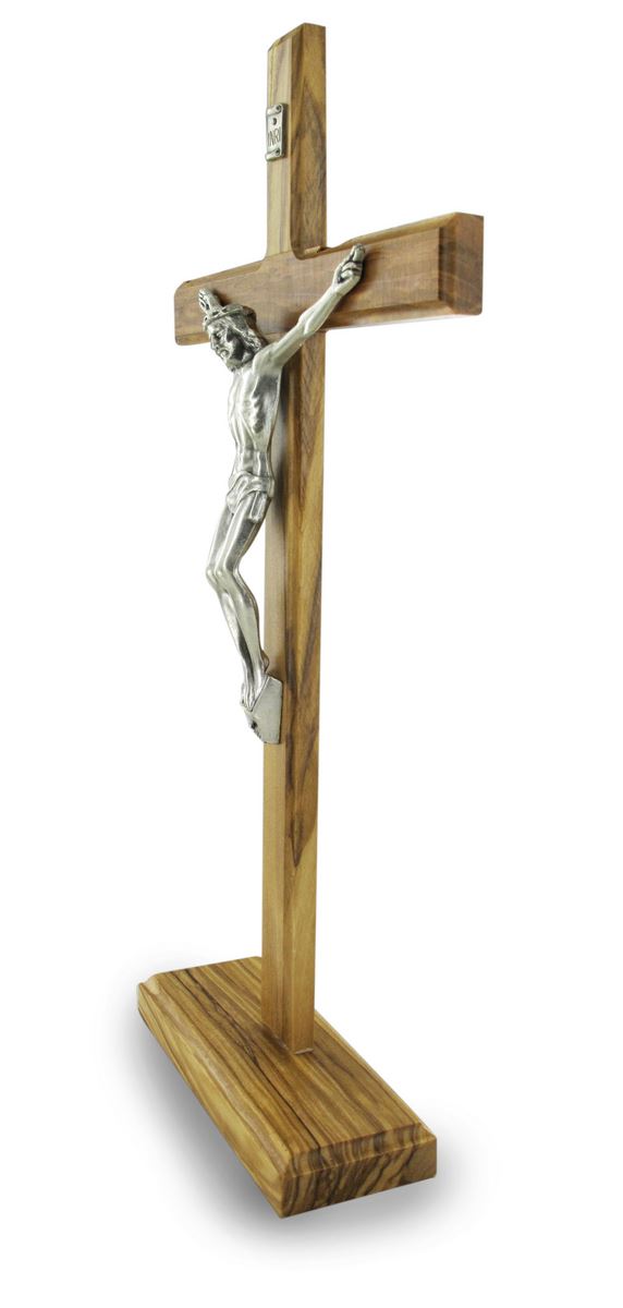 crocifisso da tavolo con base, croce in legno d'ulivo con cristo in metallo ossidato, crocifisso con piedistallo da appoggiare su altari, scrivanie e mensole, altezza croce 32 cm