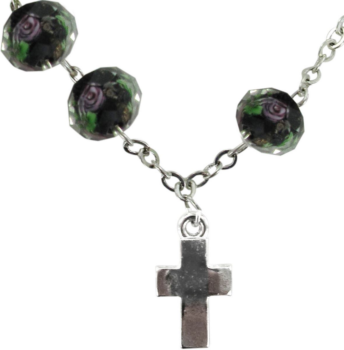 braccialetto con grani di diametro 7 mm in vetro sfaccettato di colore nero con fiori di colore rosa.