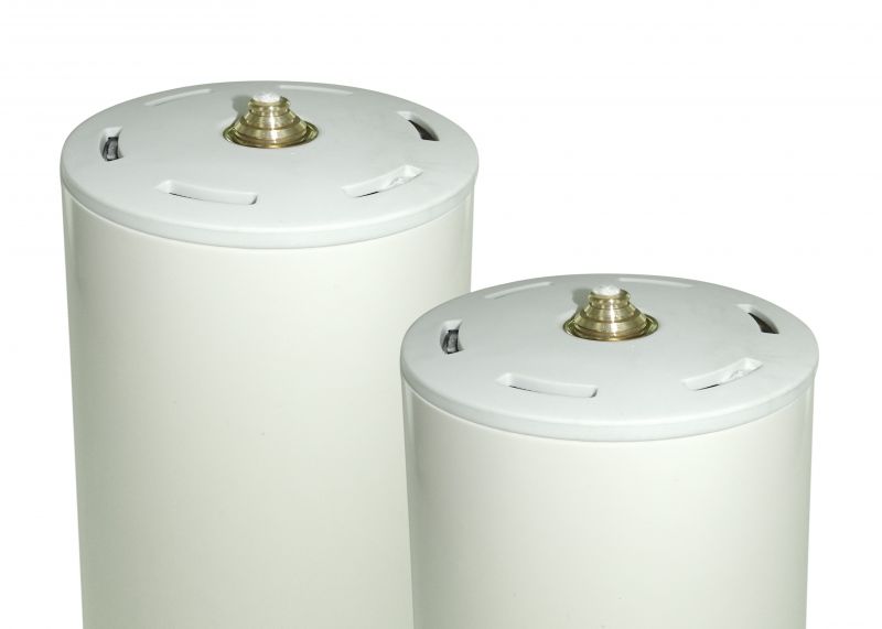 candela a cera liquida con cartuccia diam. 8 cm per candela alta 20 cm.