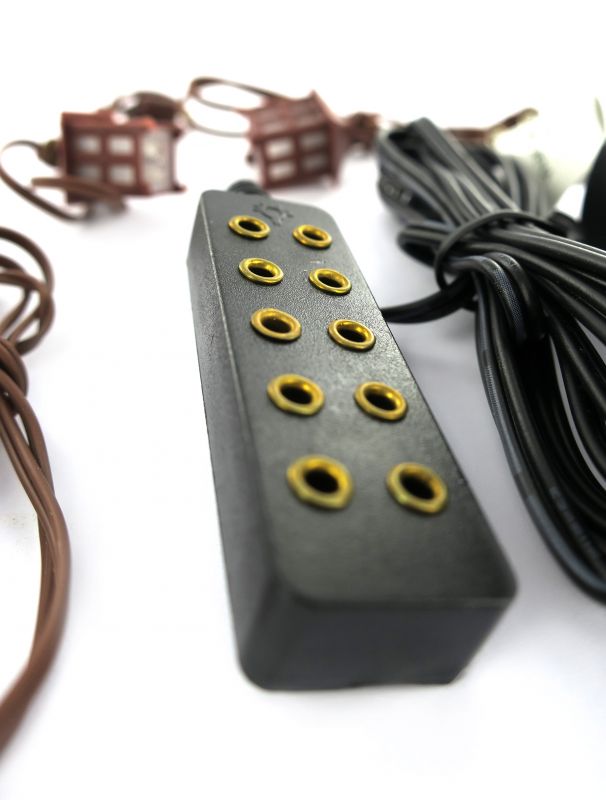 trasformatore 3.5 volt con 5 uscite luce fissa e 4 lanterne per presepe, plastica, multicolore, taglia unica