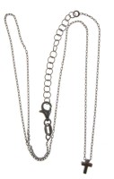 COLLANA IN ARGENTO CON CROCE