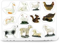 STATUINE ANIMALI PRESEPE: SET 12 STATUETTE GALLINE, CONIGLIO, CANE, OCHE, PECORE, GATTO, SCOIATTOLO, IN RESINA DIPINTA A MANO (CIRCA 2,5 CM)