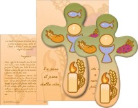 BOMBONIERA COMUNIONE BAMBINO/BAMBINA: CROCE EUCARISTIA CON PREGHIERA IN ITALIANO